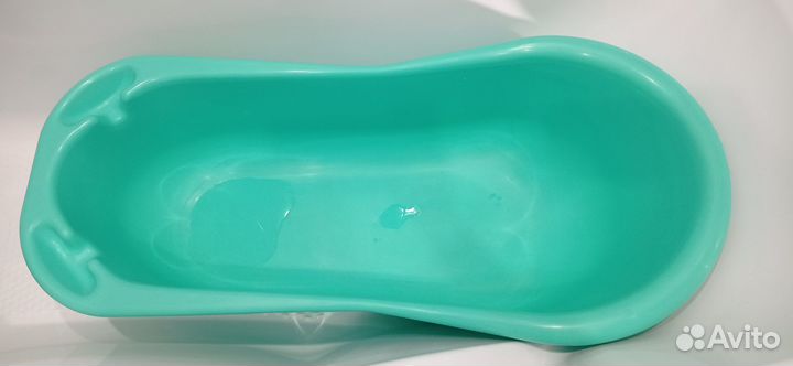 Ванночка для купания и сиденье для унитаза
