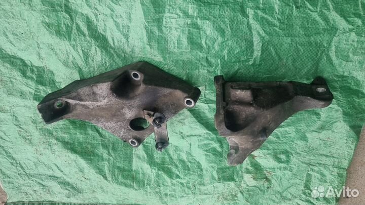 Подушки двигателя бмв е90