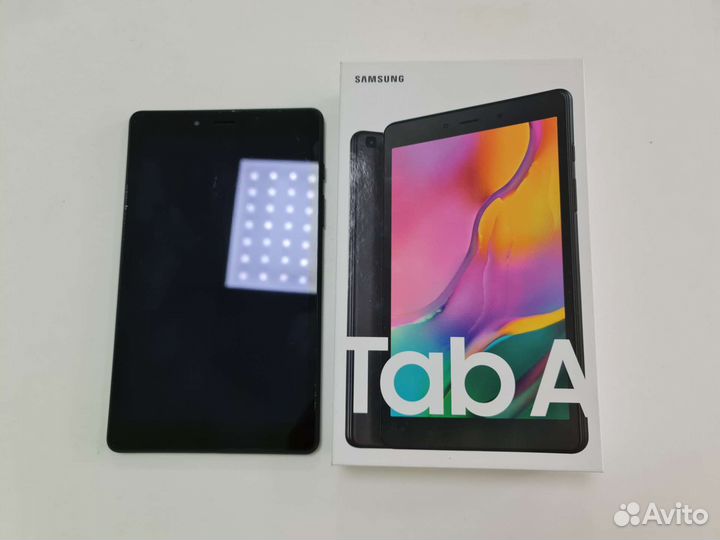 Планшет Samsung Galaxy Tab A 8.0 SM-T295 32гб LTE