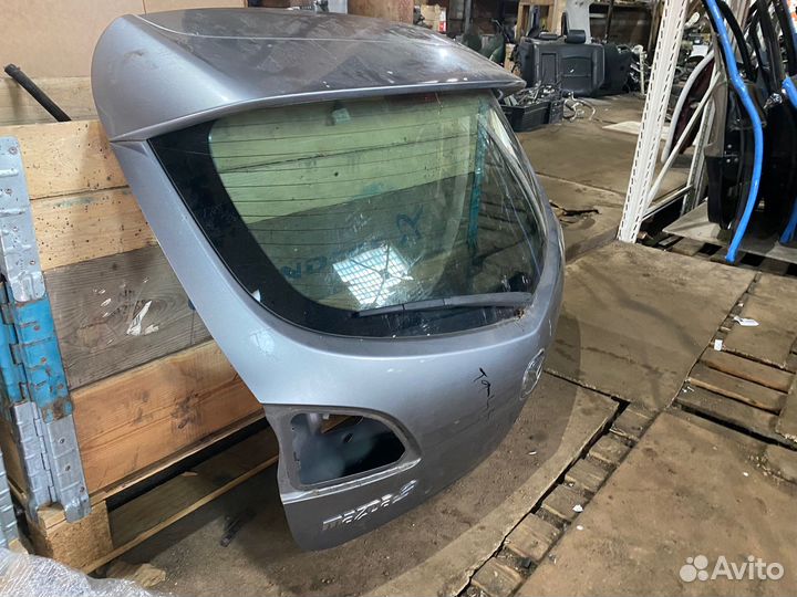 Крышка багажника Mazda 3 BL 5D хэтчбек серая