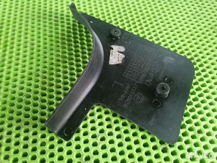 Обшивка порога Лифан Бриз