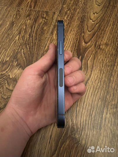 Телефон iPhone 12 mini