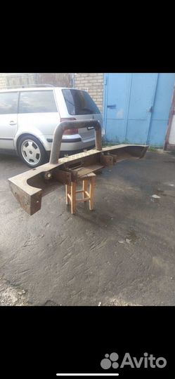 Усилитель бампера Land rover 2