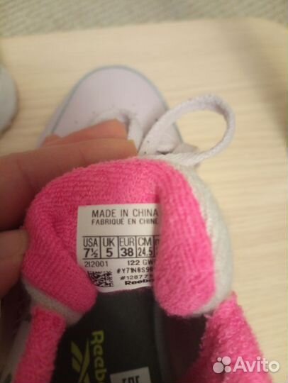 Кроссовки reebok женские 38