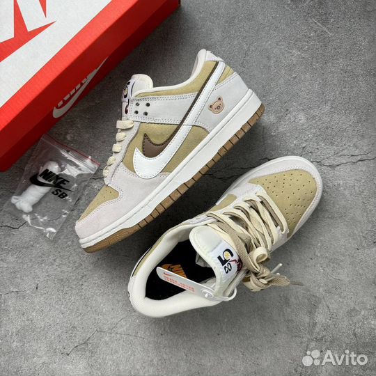 Nike Dunk Low Double Swoosh SE 85 Bear