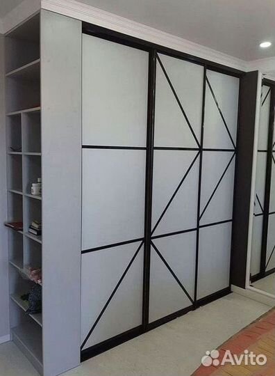 Продам двери от шкафа купе