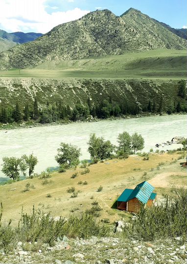 Дом 70 м² на участке 2 га