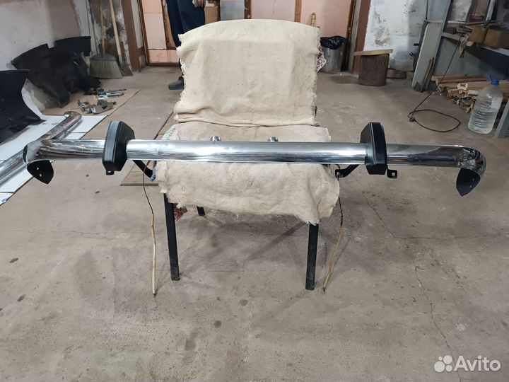 Ранний задний бампер Москвич 2140 хром в сборе