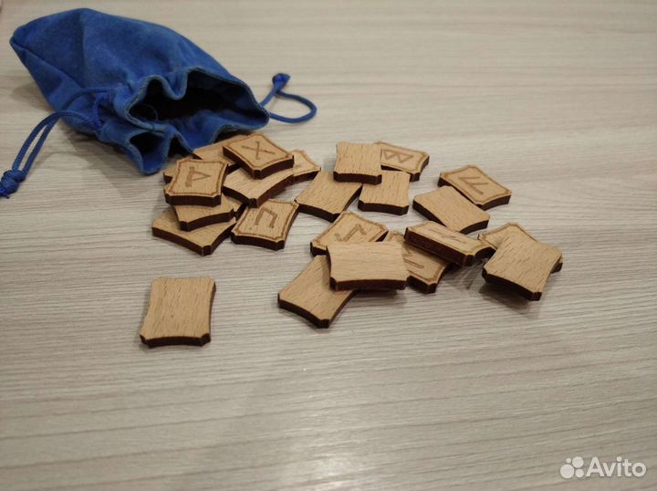 Набор деревянных рун