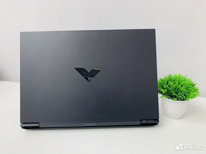 Игровой ноутбук HP Victus