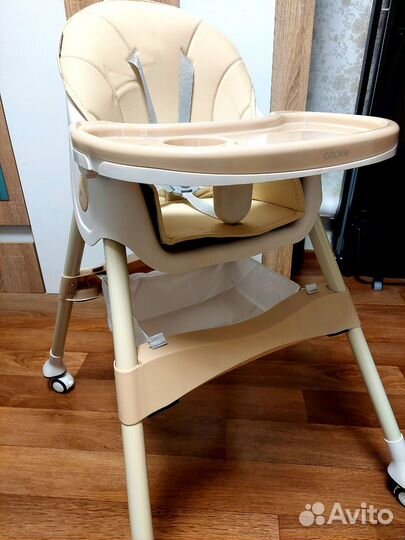Стульчик для кормления новый