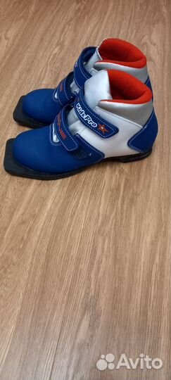 Лыжные ботинки