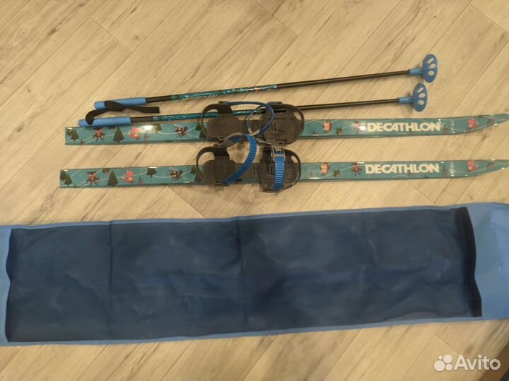 Детские лыжи и палки