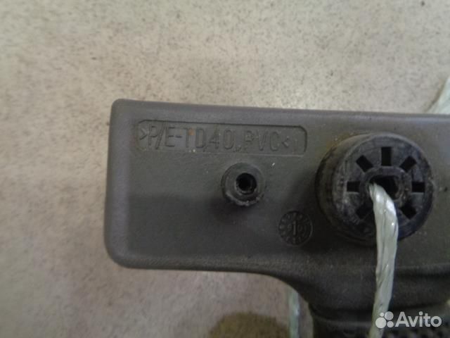 Накладка обшивки двери передней правой Land Rover