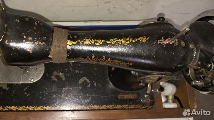 Швейная машина Подольск, ручная с серийным номером