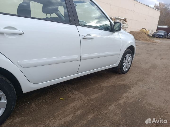 LADA Granta 1.6 МТ, 2019, 31 459 км