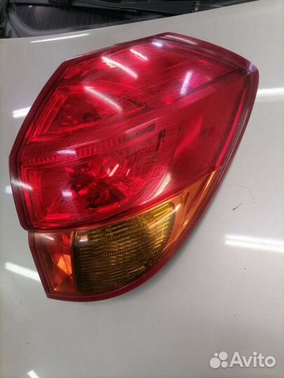 Фонари Subaru Legacy