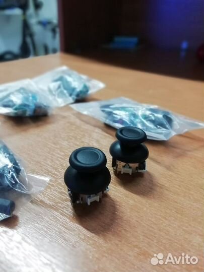 Стики с механизмом геймпадов dualshok 4