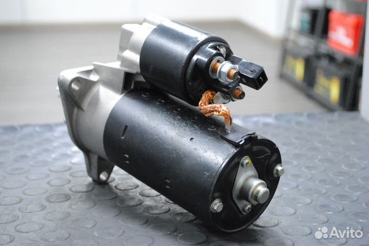 Стартер VW Transporter T4 2.5 TDi, 2.8 V6
