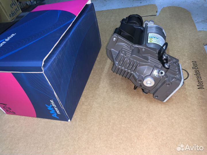 Компрессор пневмоподвески AMK Mercedes S W221