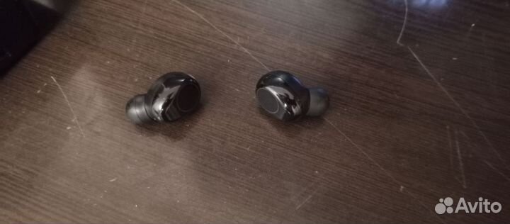 Беспроводные наушники