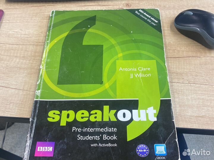 Speak out Pre intermediate students' book
