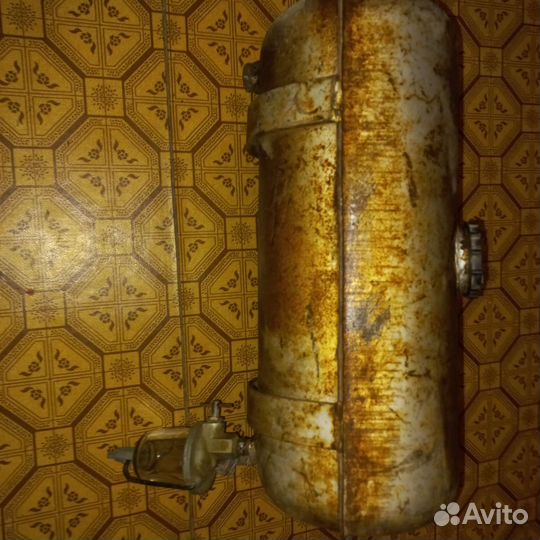 Топливный бачок