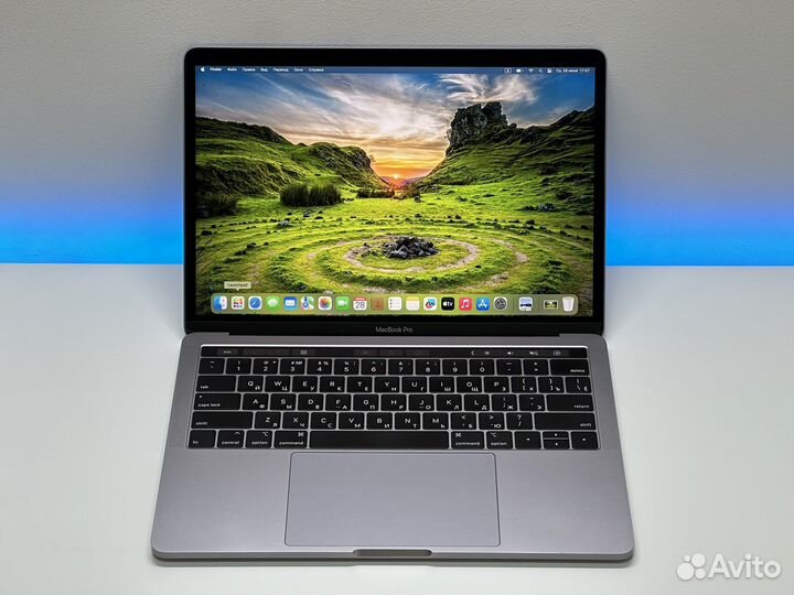 Macbook Pro 13 2018 Touch Bar 16gb ram
