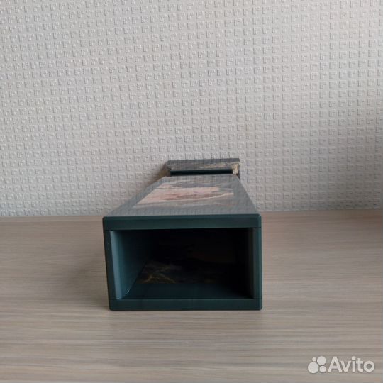 Ваза из натурального камня с яшмой