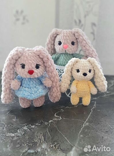 Плюшевые зайчики ручной работы