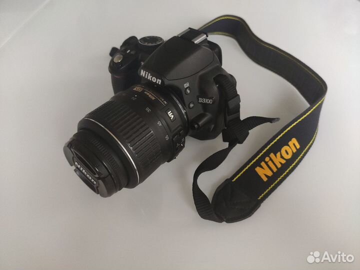 Зеркальный фотоаппарат Nikon d3100