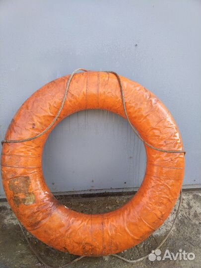 Спасательный круг, плотный пенопласт