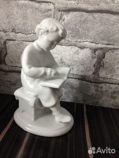 Статуэтка фарфор лфз