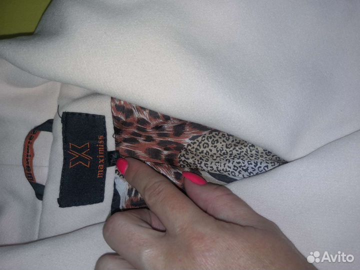 Пальто женское 42 44