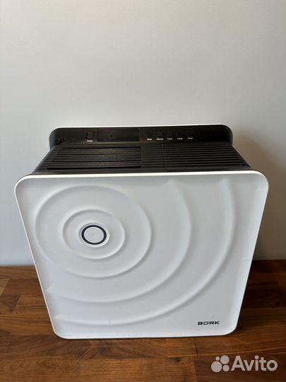 Мойка воздуха Bork Q700