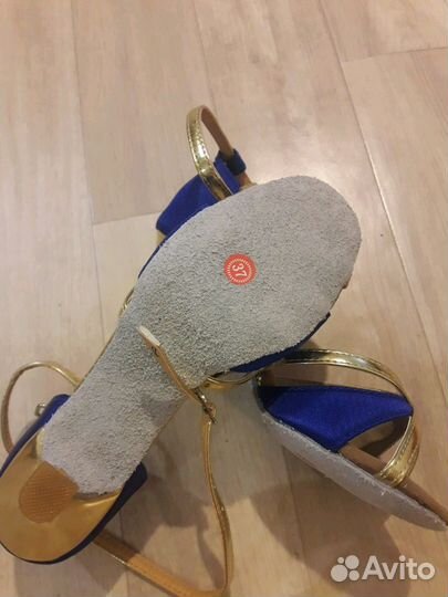 Туфли для танцев. Новые