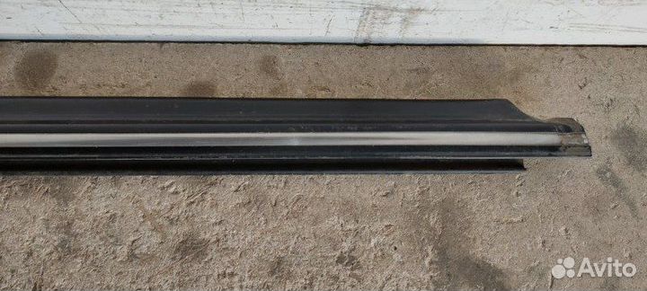 Молдинг стекла передний правый Lifan Solano