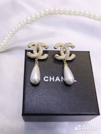 Серьги Chanel