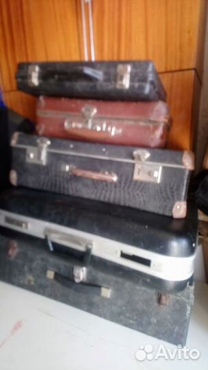 Чемодан старинный