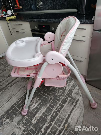 Обеденный детский стульчик