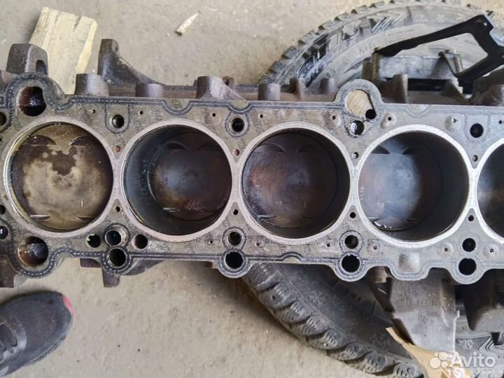 Мотор bmw м50в25 безванос