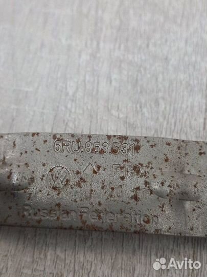 Кронштейн консоли Volkswagen Polo 1.6 2011