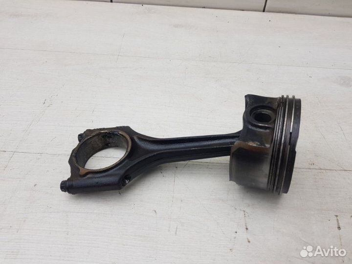 Поршень с шатуном Bmw 5 E39 M54 2001