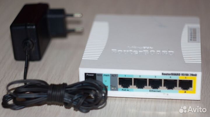 Роутеры Mikrotik RB951Ui-2hnd б/у