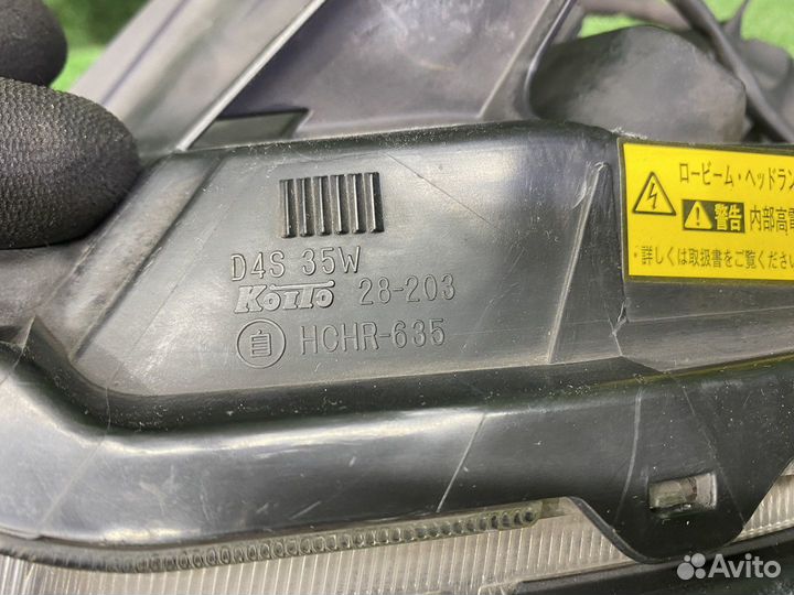 Фара toyota voxy ZRR70 L 2009 Лево / Левый