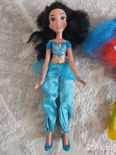 Куклы Эквестрия герлз, Энчантимолс, Жасмин