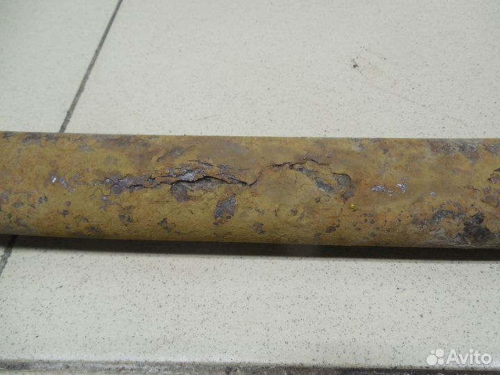 Б/У Б/У Усилитель пола задний поперечный между