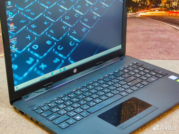 Стильный, тонкий, современный ноутбук HP