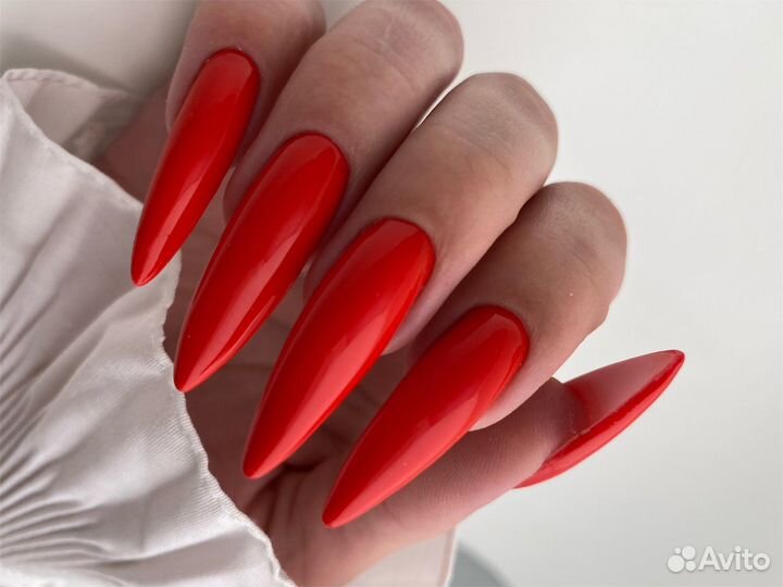 Маникюр и педикюр Губернский