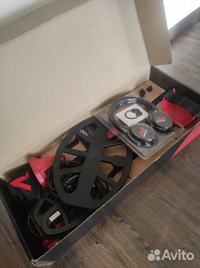 Металлоискатель Vanquish 540 pro-pack